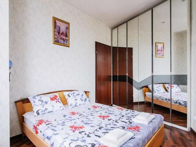 Апартаменты Apartment on Ploschad Popedy Минск-18
